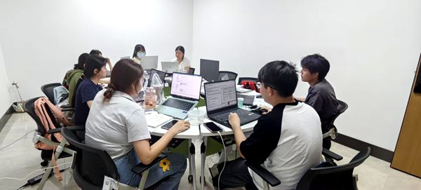 我校全力升級數字內容制作服務，構建未來教學新生態